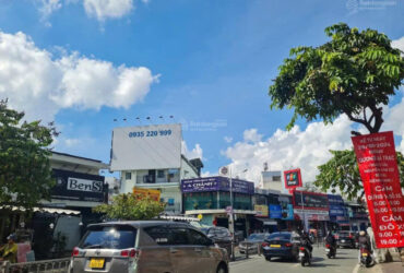 Bán nhà 3 tầng 5.5x30m – 165m2 – căn góc 2 mặt tiền rộng rãi giáp quận 8, nhỉnh 10 tỷ – 0909 797 201
