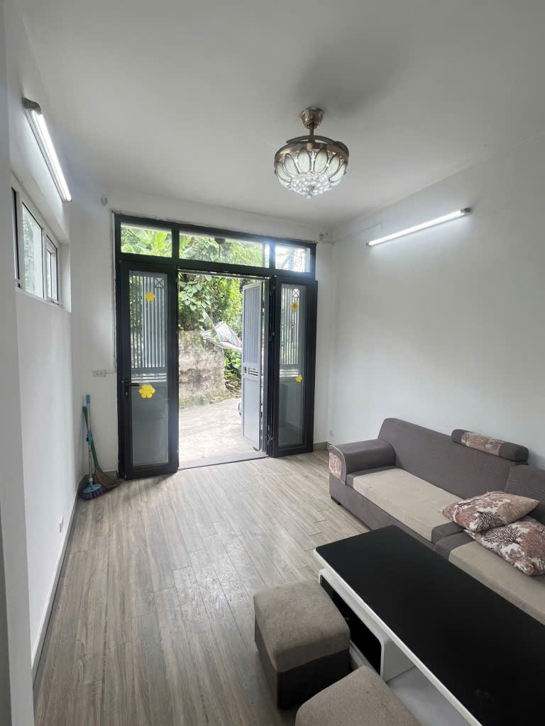 🔥🔥🔥NHÀ ĐẸP ĐẠI ÁNG CÒN MỚI ,GIA NHỈNH 5 TỶ, 3 THOÁNG,Ở NGAY.🔥🔥🔥