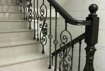 Cho thuê nhà lô góc, mới, thang máy,vỉa hè, 114m2- 5T, Duy Tân_44 Tr