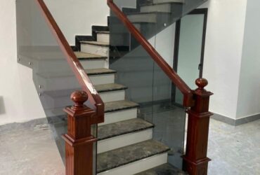 Nhà tôi cho thuê Nhà căn góc, mới, 113m2_ 4T; vỉa hè, Đội Cấn-45 Tr