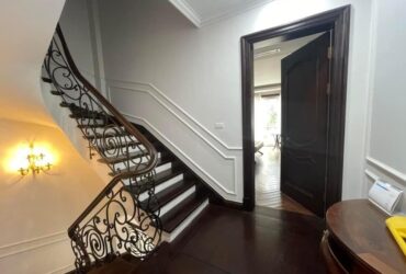 Tôi chủ nhà cho thuê nhà lô góc, mới,vỉa hè, 94m2- 5T, Giảng Võ_31 Tr