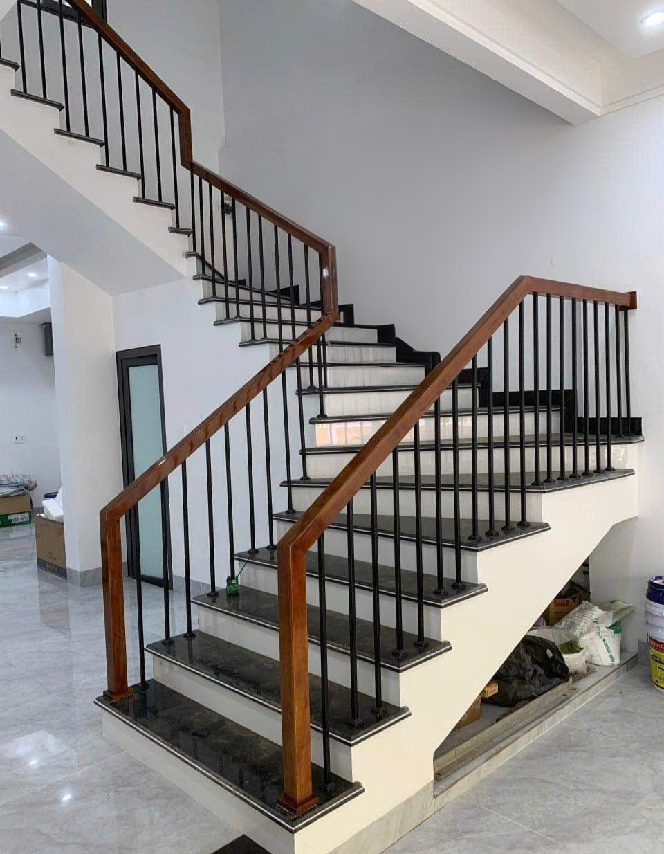 Mình cho thuê nhà mới, hai đường đi, Xã Đàn; vỉa hè 113m2* 5T- 45 Tr