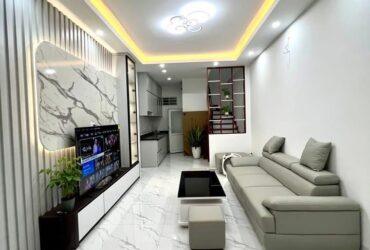 BÁN NHÀ XUÂN LA 40M² x 5 TẦNG, 2 THOÁNG, NGÕ THÔNG Ô TÔ, GIÁ 9 TỶ