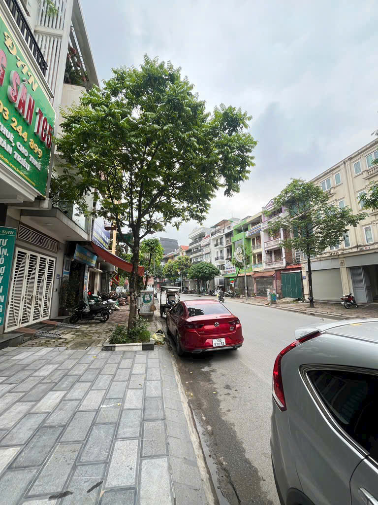 PHÚ LƯƠNG HÀ ĐÔNG _ CHỈ VỚI HƠN 5 TỶ CO NGAY 65M _ NỞ HẬU ,CÁCH ĐƯỜNG Ô TÔ  20M _ BÃI ĐỖ 50M ,ĐƯỜNG TRONG KHU THÔNG CÁC NGÃ ,DÂN CƯ ĐÔNG