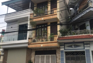 CHỦ CẦN TIỀN BÁN GẤP – TT THANH TRÌ 40m2/ 5 TẦNG NHỈNH 4,3 TỶ.
