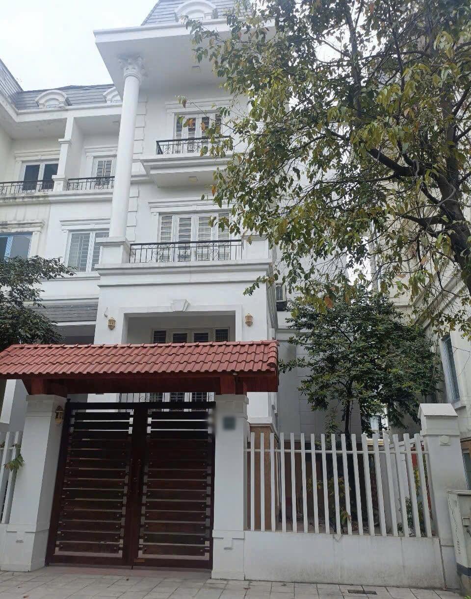 BÁN NHÀ BIỆT THỰ SÂN VƯỜN PHỐ ĐỐC NGỮ, BA ĐÌNH – ĐẲNG CẤP THƯỢNG LƯU, 3 THOÁNG 141M2, MT 8.2M, 40TỶ