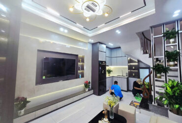 Bán Nhà Dương Văn Bé 23/26m2. 4 tầng. mặt tiền 3.8m. giá 5.9 tỷ Hai Bà Trưng Hà Nội