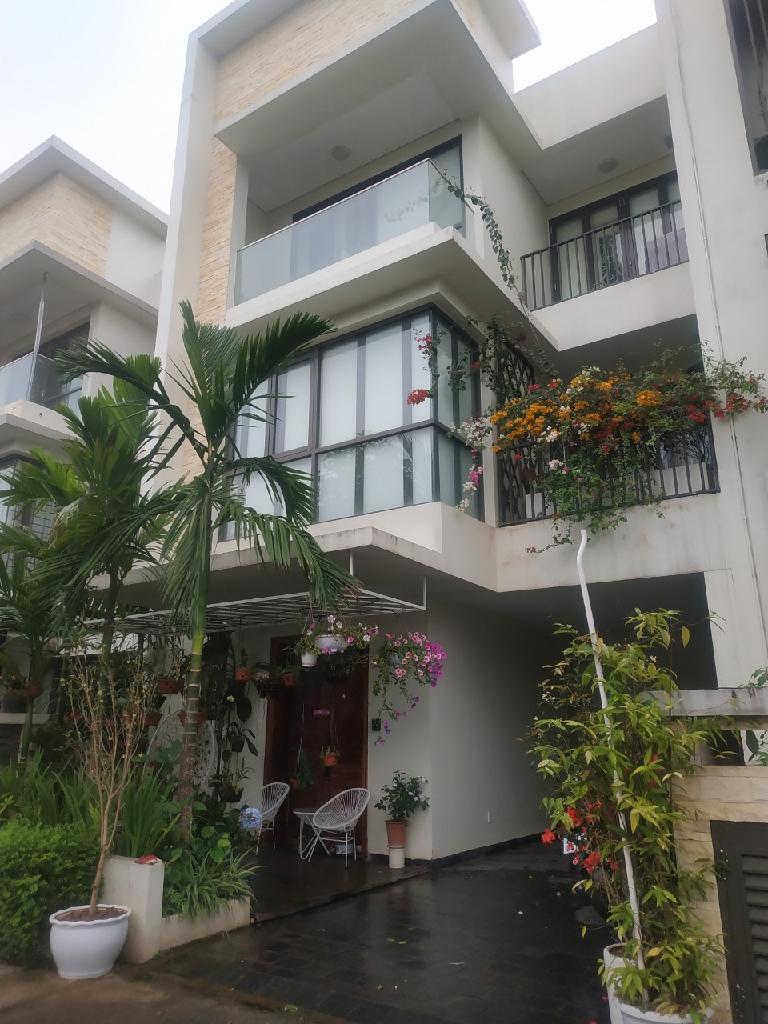 THẠCH BÀN,LONG BIÊN 27tỷ 150m MẶT TIỀN 8m NHÀ VƯỜN LIỀN KỀ DÂN TRÍ CAO