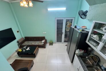 Bán nhà Gia Quất Long Biên 37m- Nhỉnh 4 tỷ ( TL)