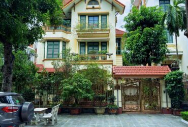 Bán biệt thự phố Trung Yên – Trung Hoà – 140m2- MT:11m – 63 tỷ