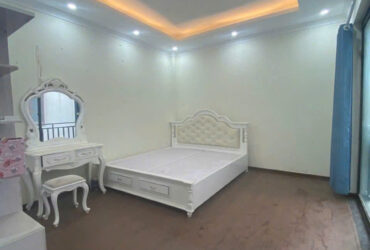 NGẢ EM NÓ ĐI LẤY CHỒNG Ạ. GIA ĐÌNH EM CHUYỂN CÔNG TÁC CẦN BÁN LUÔN CĂN HỘ DT 39M2. 4 TẦNG NHỈNH 3 TỶ Ạ