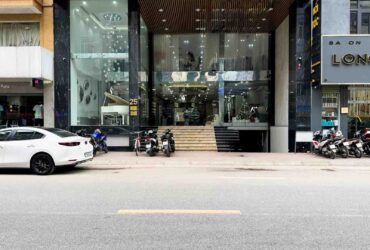 Bán tòa Văn phòng 8 tầng * 292m² Lạc Long Quân, Xuân La gần Hồ Tây, cho thuê 5 tỷ/năm