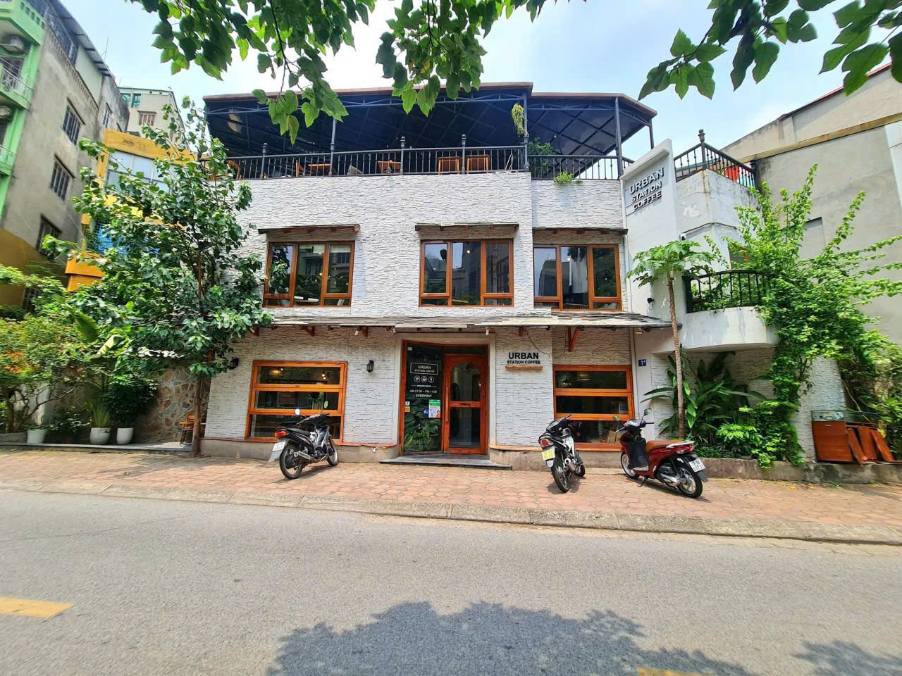 MẢNH ĐẤT VÀNG NẰM NGAY TẠI CON PHỐ TRUNG KÍNH CẦU GIẤY.

CHỦ CẦN BÁN GẤP HẠ SỐC 18 TỶ.
