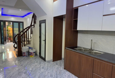BÁN NHÀ ĐƯỜNG THÀNH CÔNG – ĐỒNG MAI – HÀ ĐÔNG – 4 TẦNG – Ô TÔ VÀO NHÀ – CHỈ NHỈNH 3TY