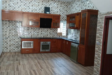 Bán gấp MẶT NGÕ 48m giá 8.9  tỷ Ô TÔ KINH DOANH PHỐ Trung Liệt Đống Đa.