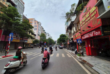 MỘT CĂN DUY NHẤT PHỐ TÔN ĐỨC THẮNG, VĂN  MIẾU CHỦ HẠ NHANH KHÔNG PHANH 
PHỐ CHÍNH PHỐ VIP CON PHỐ CỦA CÁC ĐẠI GIA
VỊ TRÍ SIÊU ĐẸP SỔ VUÔNG  ĐẸP.