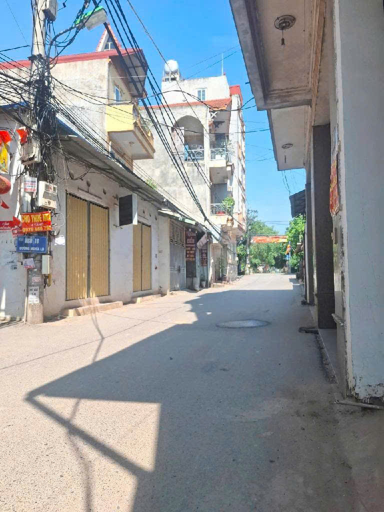 BÁN ĐẤT TẶNG NHÀ 2 TẦNG TẠI YÊN LÔ – YÊN NGHĨA HÀ ĐÔNG DT842. NHỈNH 12 TỶ