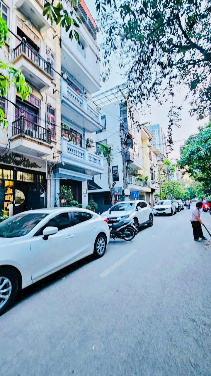 KHU VIP CỰC VIP NẰM NGAY TRUNG TÂM ĐẦM TRẤU,LƯƠNG YÊN _
VIP! PHÂN LÔ VỈA HÈ Ô TÔ TRÁNH, Ô TÔ CHẠY VÒNG QUANH – KINH DOANH