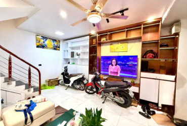 Bán gấp MẶT NGÕ 51 m giá 9  tỷ Ô TÔ KINH DOANH Quan Nhân, Thanh Xuân.