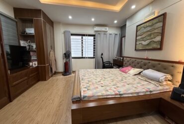 PHỐ LÁNG HẠ NGÕ RỘNG,THÔNG,GẦN Ô TÔ-35M MẶT TIỀN 5,5M-9 TỶ 600