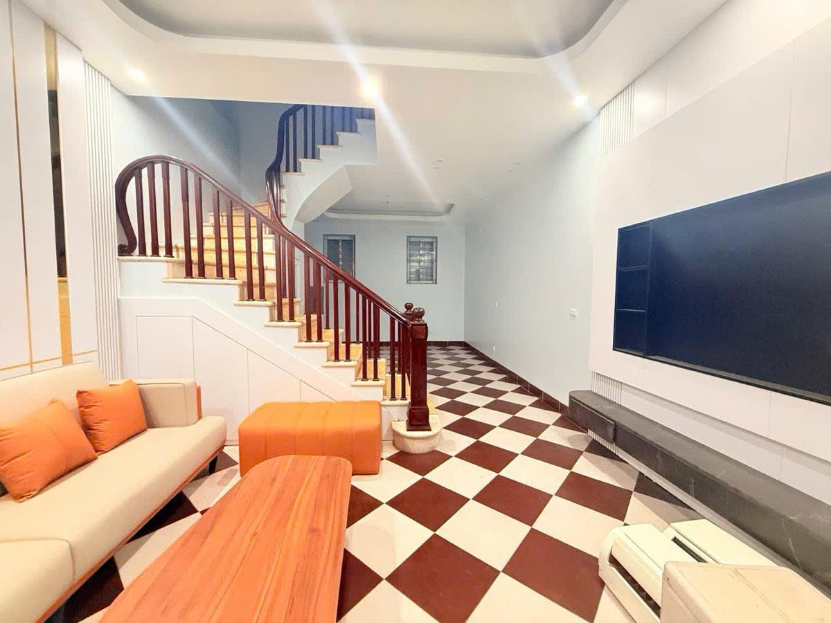 NHÀ XUÂN ĐỈNH – 60M 5 TẦNG MỚI ĐẸP – GẦN PHỐ – TIỆN ÍCH HÀNG NGÀN 
SỔ ĐỎ NỞ HẬU