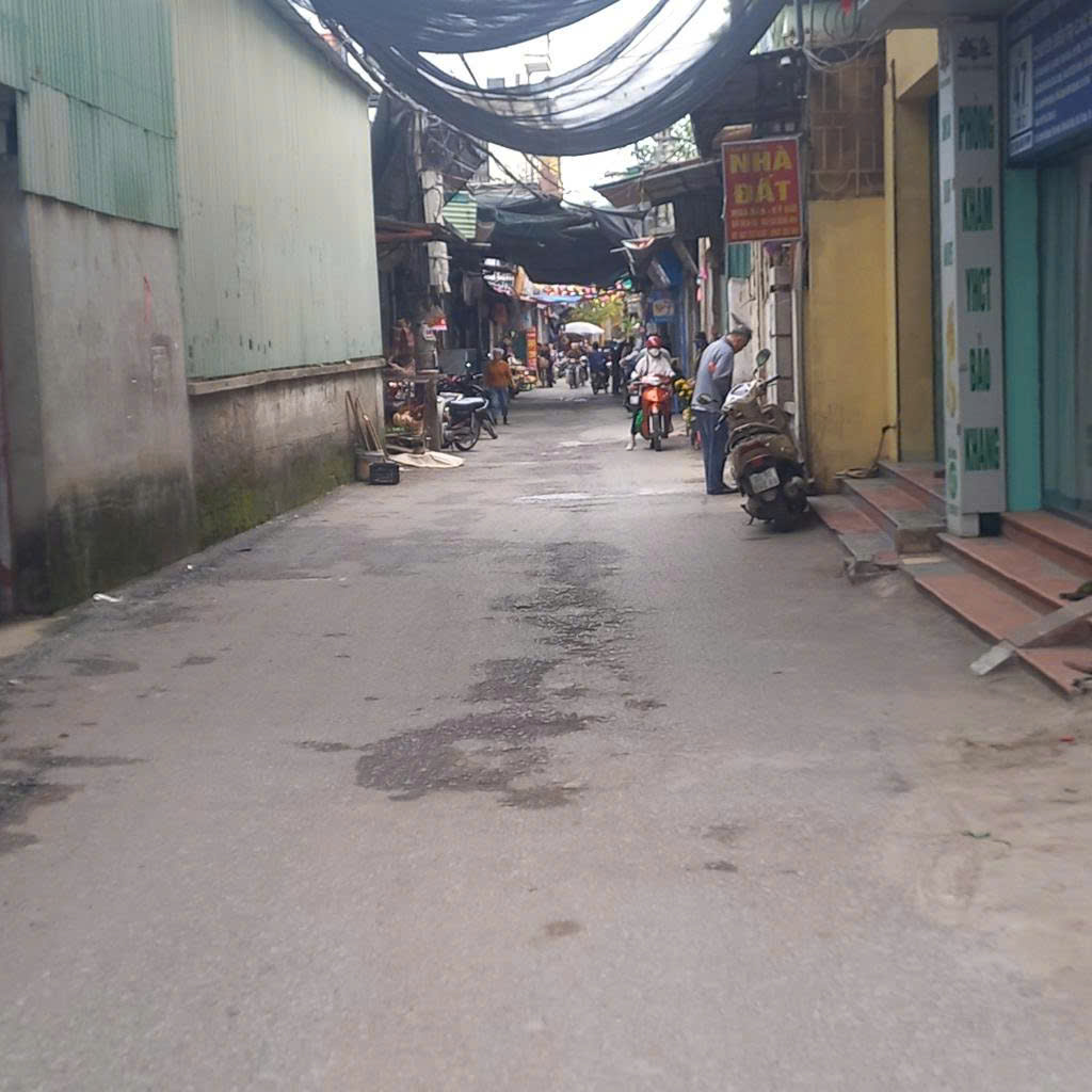 CỔ BẢN – ĐỒNG MAI NHÀ EM CẦN BÁN NHÀ DT 50M2. 4TY800  có thương lượng ạ