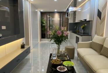 ĐÊ LA THÀNH-DT 40M x 4 TẦNG-8,8 TỶ-30M RA PHỐ