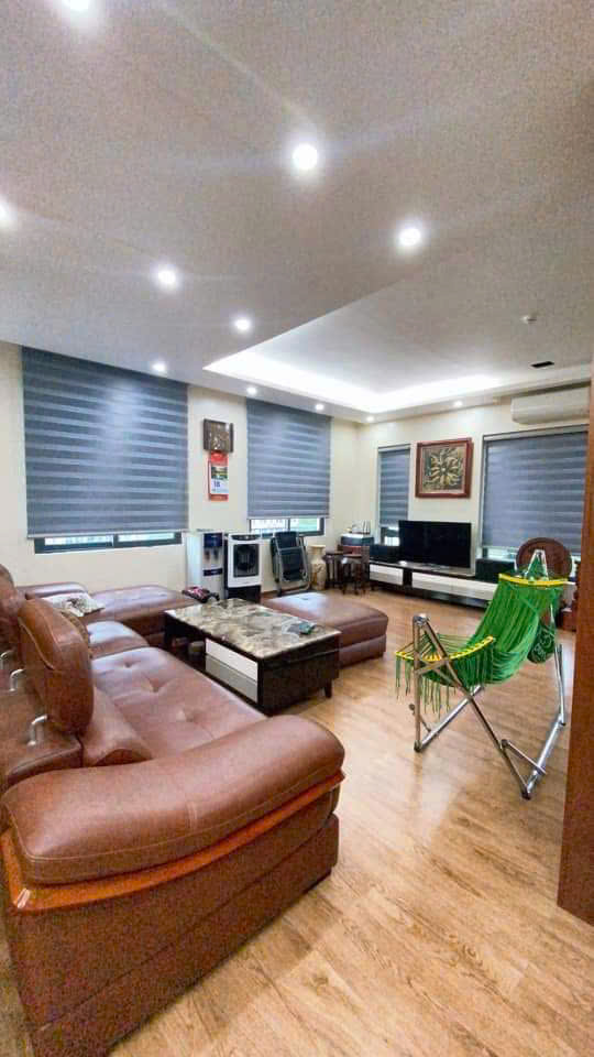 Bán gấp nhà phố Nguyễn Thị Định, Cầu Giấy DT 85m2, 9 tầng thang máy, 2 mặt tiền, ô tô tránh, KD tuyệt