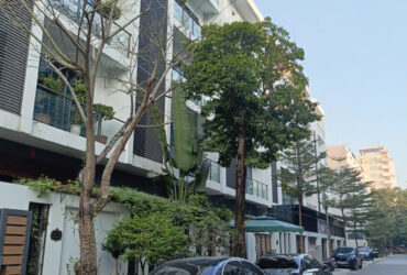 NV VIP HOÀNG QUỐC VIỆT KÉO DÀI 85M, 6 TẦNG THANG MÁY, GIÁ 27.5 TỶ