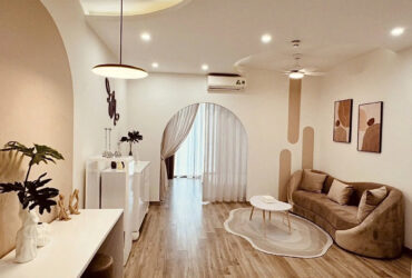 ROYAL CITY , căn 1 PN , ST 55M2 , giá 6,x tỷ , LH : 0584146888 khi quan tâm hãy kết bạn zalo em gửi căn