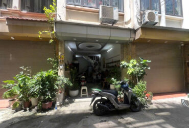 BÁN NHÀ BỒ ĐỀ LONG BIÊN Ô TÔ 7 CHỖ VÀO NHÀ