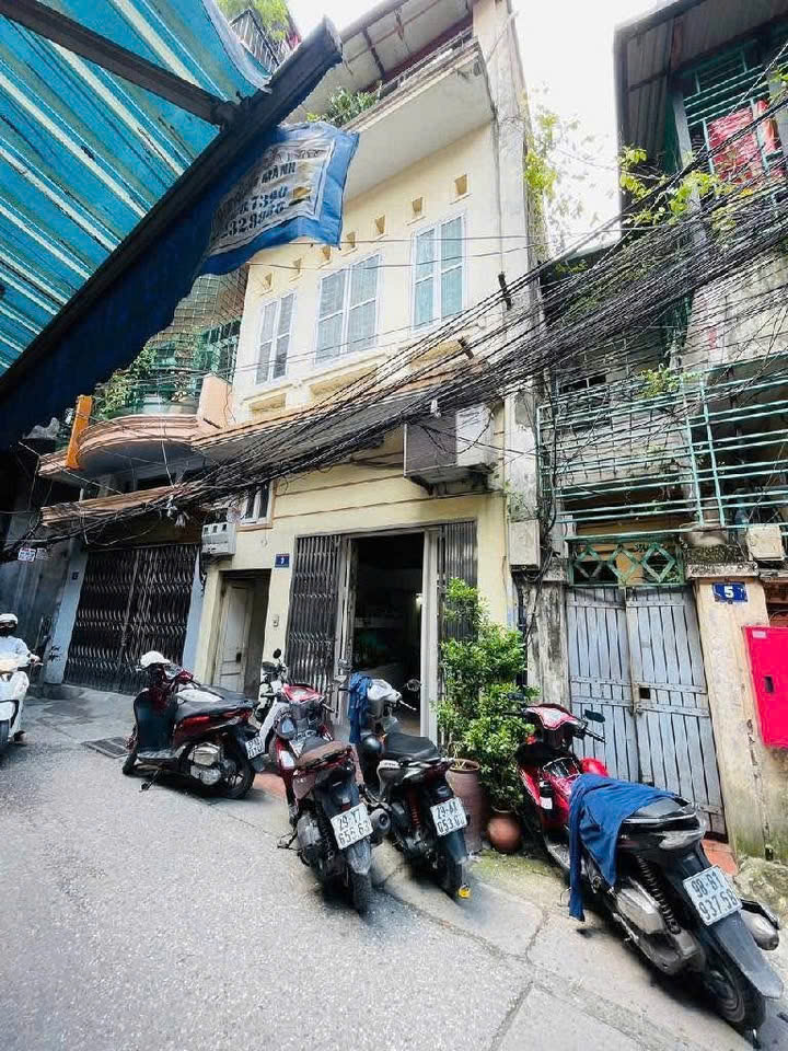 BÁN GẤP NHÀ NGÕ YÊN THẾ – TRUNG TÂM – GẦN PHỐ – NGÕ THÔNG NGUYỄN THÁI HỌC VÀ NGUYỄN KHUYẾN
