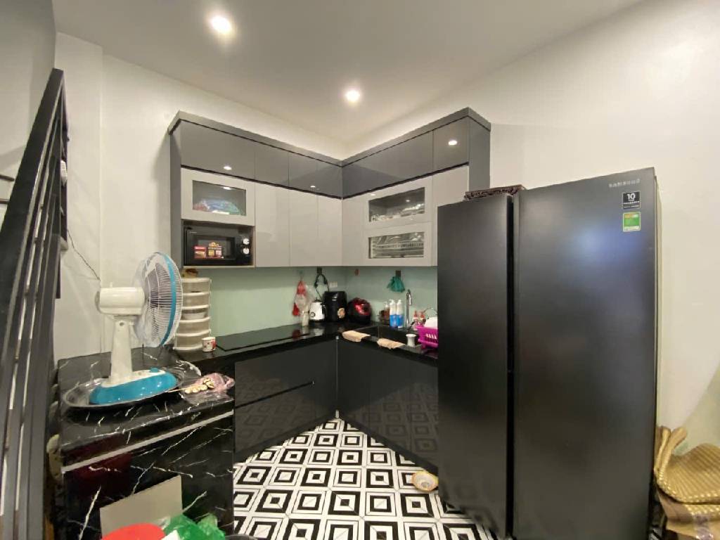 Thái Hà – Kinh doanh – 35m – Hơn 14 tỷ