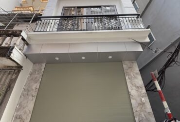Nhà mới ở luôn phố Định Công Thượng, 5 tầng Thang máy, ô tô, chỉ 8,85 tỷ.