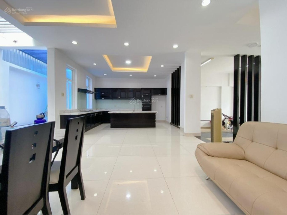 CHỈ 16.3 TỶ – 176m2 ( 9x20m) BIỆT THỰ 3 TẦNG VIEW SÔNG CỰC MÁT MẺ GẦN TRUONG2 QUỐC TẾ