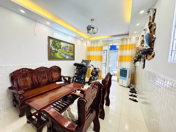 Nhà Đường Lê Văn Sỹ Quận 3 Phường 12 Cũ.