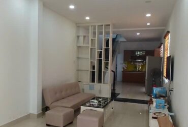 Bán nhà TTTP hẻm Trần nhật duật 49m2 giá rẻ chỉ 3ty2
