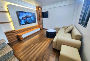 Nhà riêng Kim Giang, ô tô con đỗ cửa, Thang máy, Full đồ, 60m*7 tầng, mặt tiền 5m. Giá 14,7 tỷ