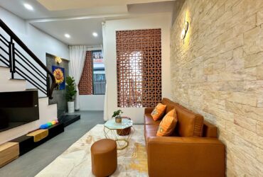 BÁN NHÀ MỚI THIẾT KẾ HIỆN ĐẠI 3 TẦNG HẺM ĐƯỜNG THÁP BÀ VĨNH THỌ