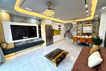 BÁN NHÀ MỚI TINH NGỌC THUỴ- LONG BIÊN, THANG MÁY, 50M-NHỈNH 14 TỶ