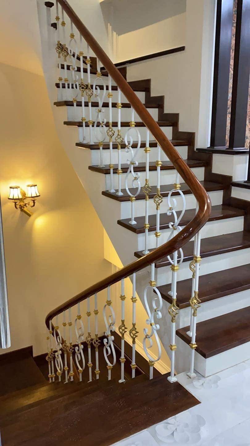 Nhà tôi cho thuê nhà mới, lô góc ,vỉa hè, 94m2- 4T, Chùa Láng_31 Tr