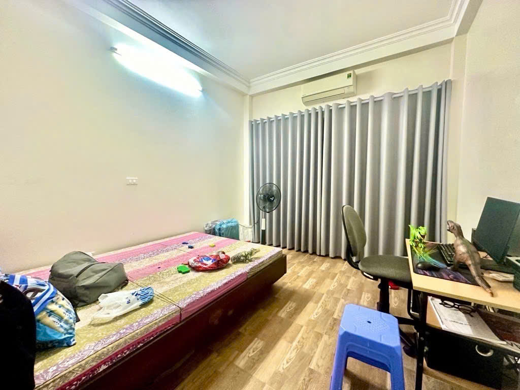 BÁN NHÀ  CỔ LINH THẠCH BÀN LONG BIÊN – 39M² – 4 TẦNG – NGÕ Ô TÔ – 4 PHÒNG NGỦ – 7,8 TỶ – SỔ ĐỎ CHÍNH CHỦ