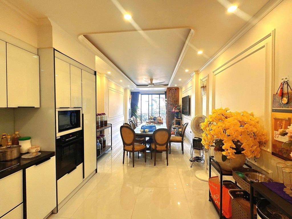 Khu vip Đống Đa – khu phân lô – oto thang máy – ngõ thông