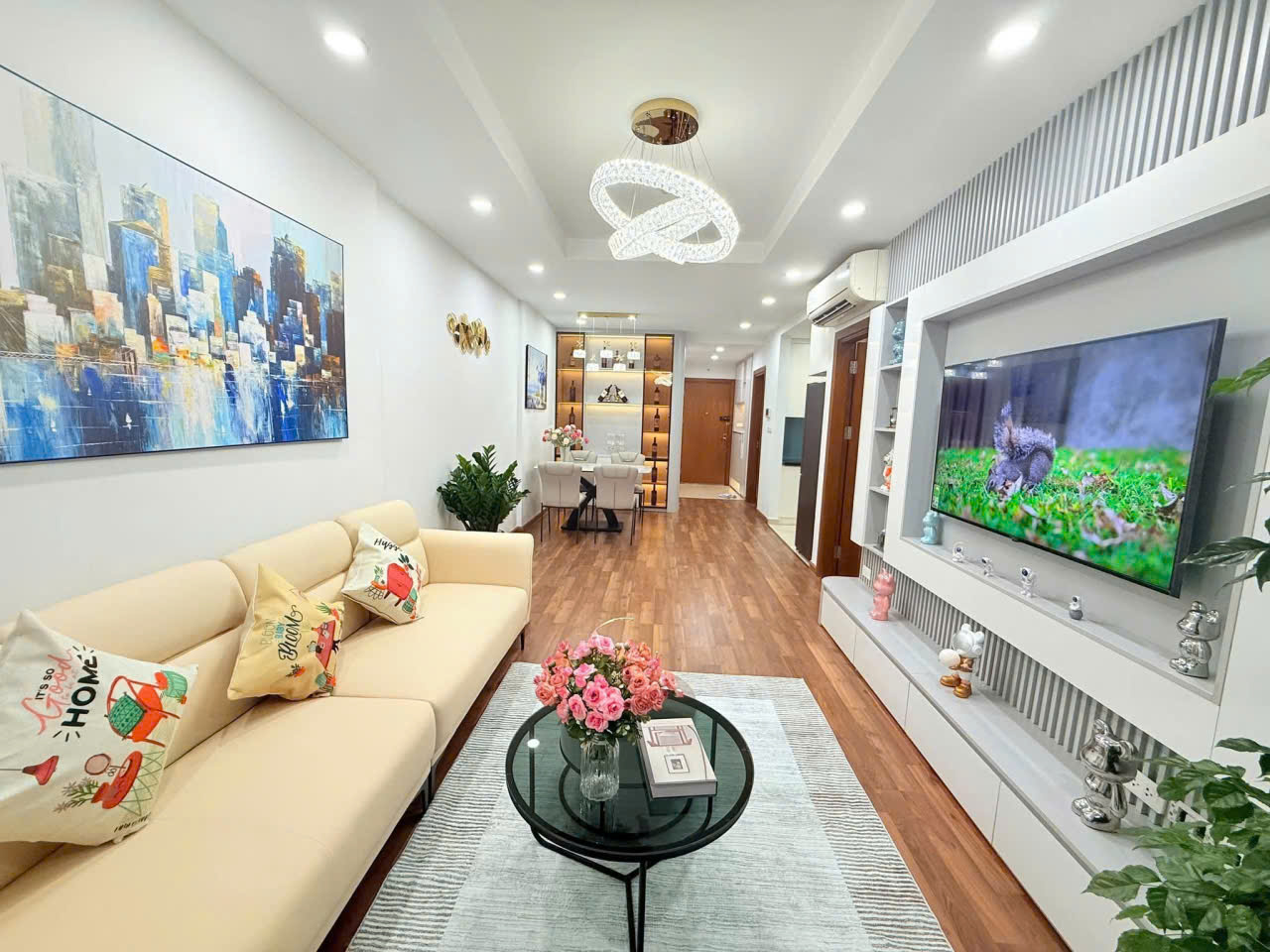 75 trieu/1m Căn hộ 3 phòng ngủ – 2 vệ sinh tại tòa Vip Goldmark City, diện tichs 135m2,