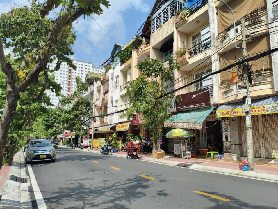 Nhà 4 tầng 105m² ngang 6×17,5m , Chỉ 22 tỷ Tạ Quang Bửu – Phạm Nhữ Tăng- mặt bằng kinh doanh