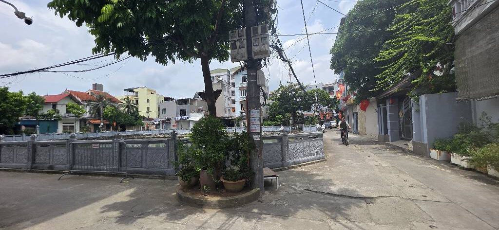 Siêu Phẩm Lô góc Thụy Phương- Bắc Từ Liêm 222m2, mt12m Ô TÔ đỗ cửa
