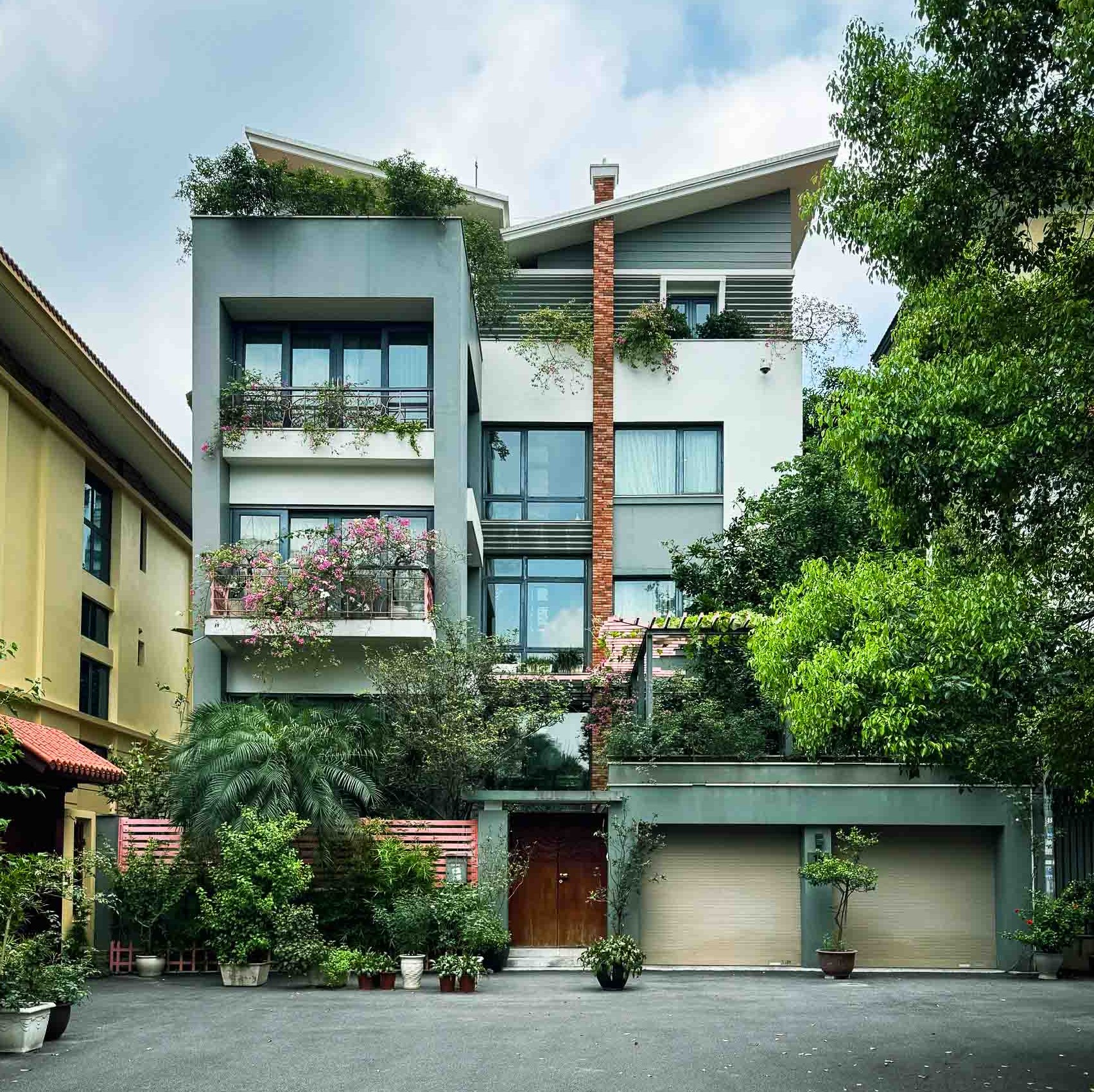 Bán biệt thự- đẳng cấp- Vinaconex Khuất Duy Tiến- Lê Văn Lương- 145m2- 42 tỷ
