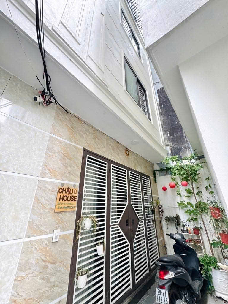 ĐỒNG MAI HÀ ĐÔNG – CHÍNH CHỦ CẦN BÁN NHÀ GẤP . DT 34M2 5 TẦNG FULL NỘI THẤT. Nhỉnh 4 tỷ xx