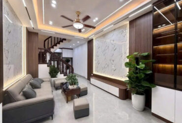SIÊU RẺ – NHỈNH 6 TỶ – 42M – BÁN NHÀ NGỌC THỤY, LONG BIÊN – Ô TÔ ĐỖ SÁT.NHÀ, GẦN TRƯỜNG VIỆT PHÁP