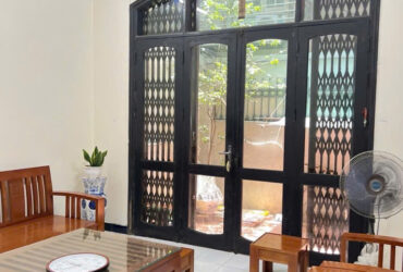 Vip Tứ Liên – 70m2 – Ôtô đỗ cửa – Nhỉnh 9 Tỷ